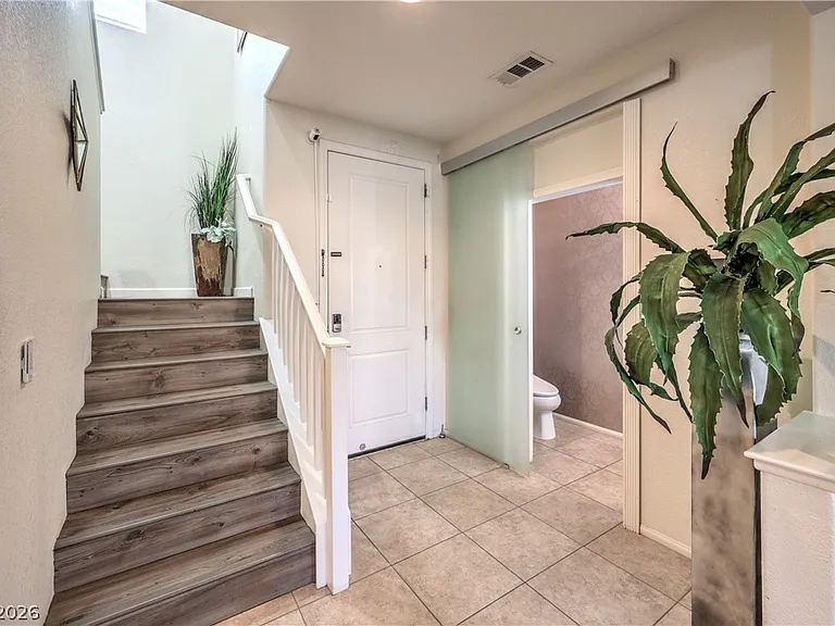 9624 Aberdeen Ridge Ct — Photo 10