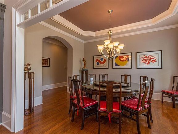 5th image of 1031 Cranbrook Glen Ln