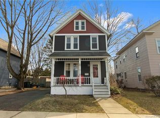 21 Central Ave, Milford, CT 06460