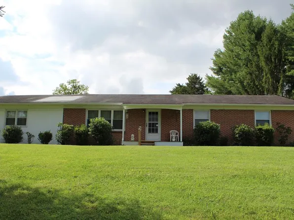 197 Coxs Trailer Park Rd, Wytheville, VA 24382