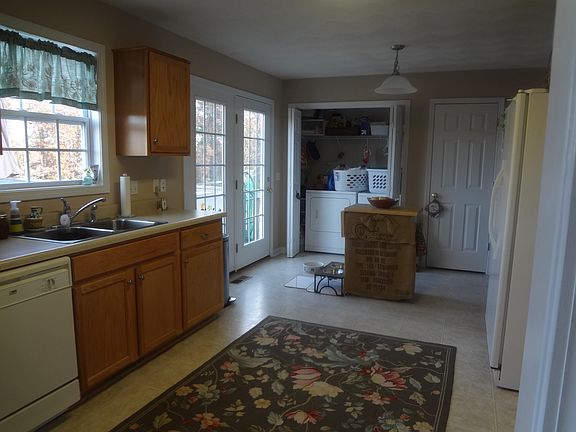 2nd image of 1100 New Village Dr