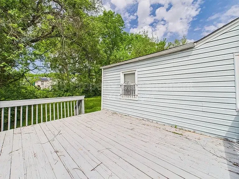 3337 Jackson Ave — Photo 12