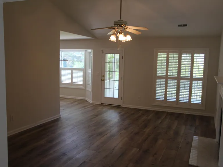 744 Ginglis Way — Photo 5
