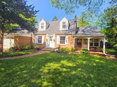 7008 North Rockledge AVENUE, Glendale, WI, 53209