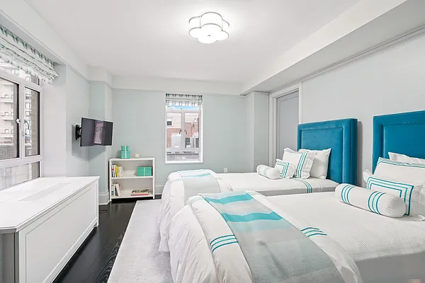 Rented by Douglas Elliman | media 20