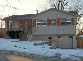 716 S Crisp Ave, Independence, MO 64054