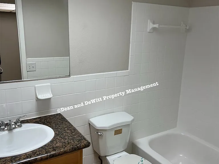 600 Wildwood Way — Photo 23