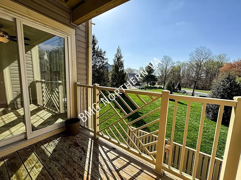 12005 Ridge Knoll Dr #10 — Photo 30