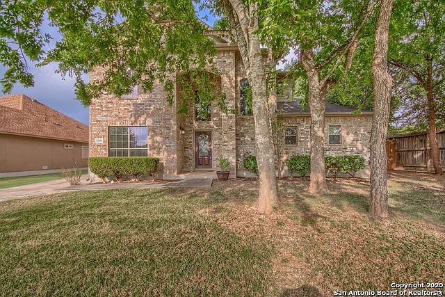1st image of 15819 Glenn Ln