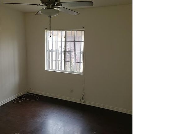 4th image of 867 W 43rd Pl