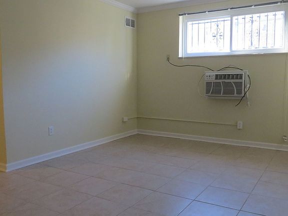 4th image of 5800 Stanton Ave APT D