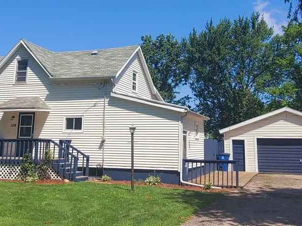 129 E Coal St, Wataga, IL 61488