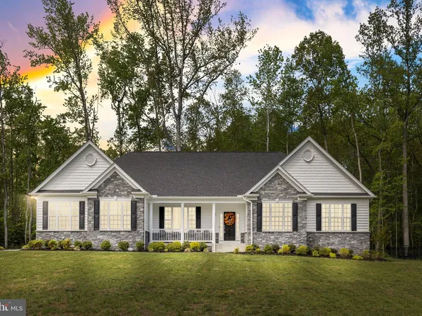 10776 Wisteria Ln, King George, VA 22485