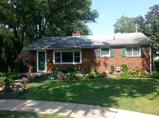 2547 N Greenbrier St, Arlington, VA 22207