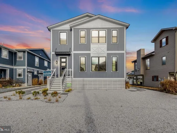 57 Bayside Dr, Fenwick Island, DE 19944