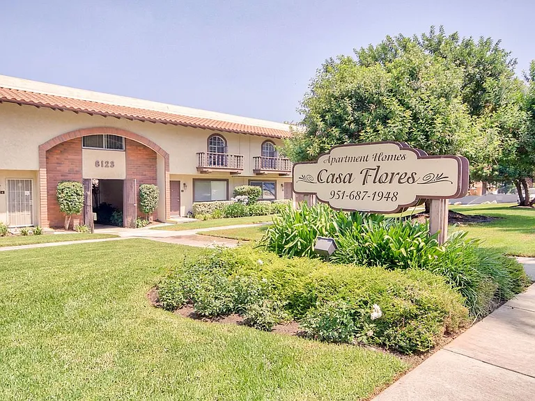 Casa Flores — Photo 13
