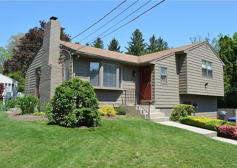 1st image of 131 Sylvan Dr