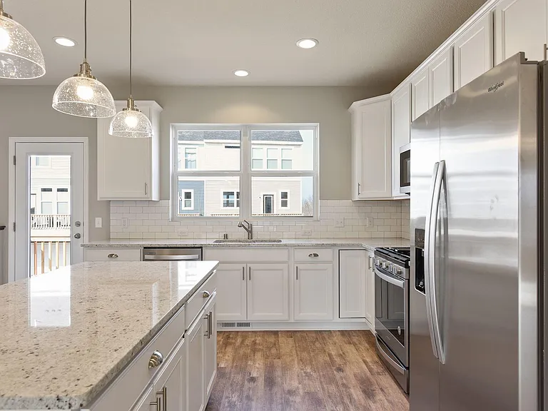 5182 Hampton St NE — Photo 14