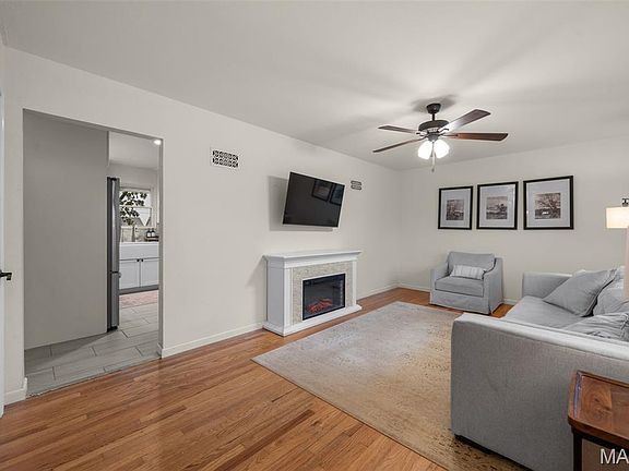 4th image of 9831 Colchis Ln