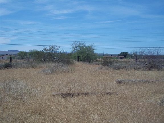 3rd image of 11310 S Nogales Hy