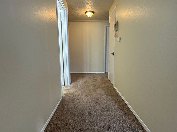 5th image of 1727 14th Ave APT 19