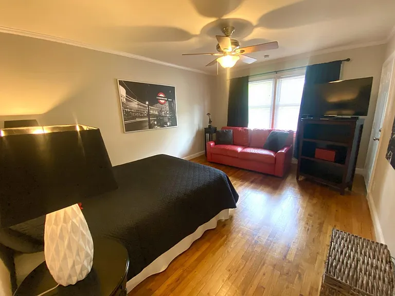 2801 Wade Ave — Photo 11