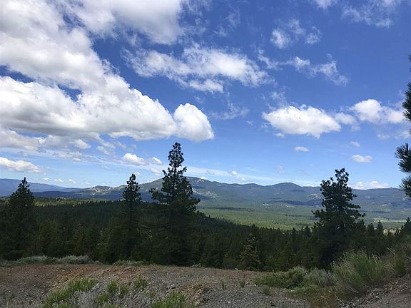 3rd image of 535 Eagles Nest