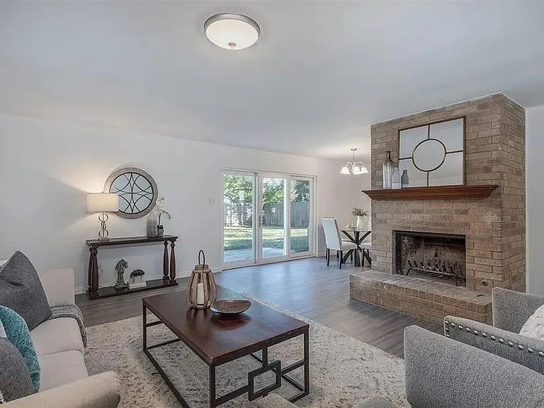 3806 Cortadera Ct — Photo 3