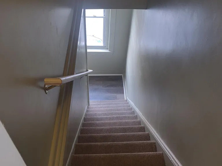 1112 Butler St #7 — Photo 20