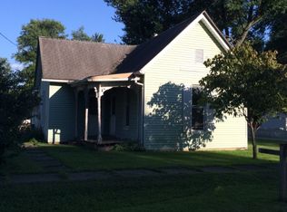 170 S 1st St, Elberfeld, IN 47613