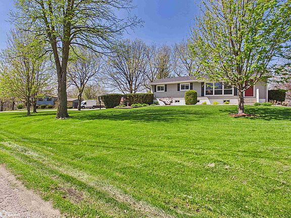 2nd image of 507 Bryan Rd