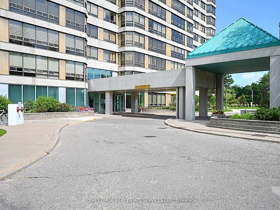 2nd image of 310 Mill St S #512