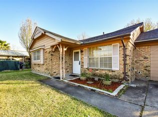 522 Doverfield Dr, Houston, TX 77037