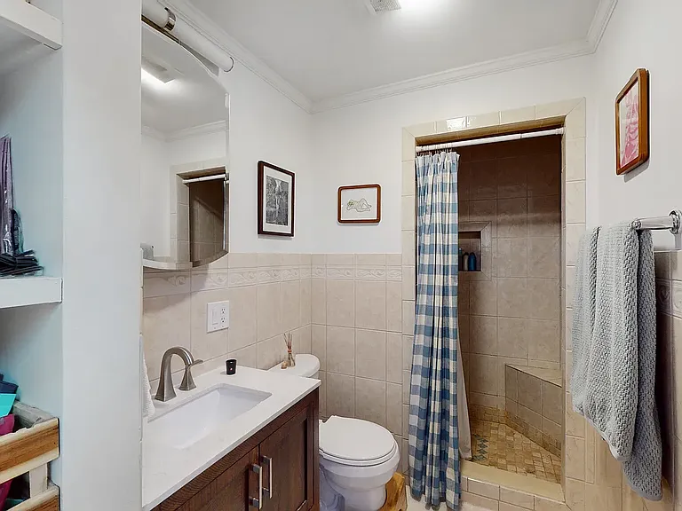 51 Hemenway St #6 — Photo 14