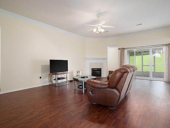 016-812 Travis Ct-MLS