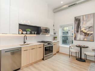 2716 N Hampden Ct APT 412, Chicago, IL 60614