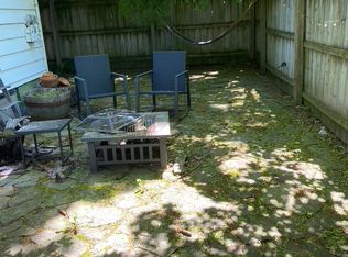 52 Plattekill Ave, New Paltz, NY 12561