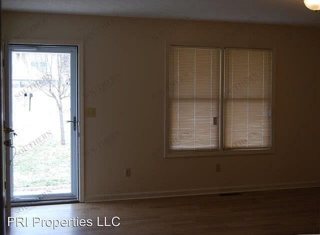 2nd image of 132 Village Cir