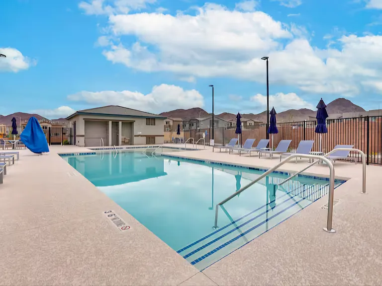 1024 Gabriela Ridge Ln #B — Photo 20