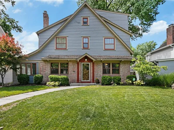 109 W 65th St, Kansas City, MO 64113