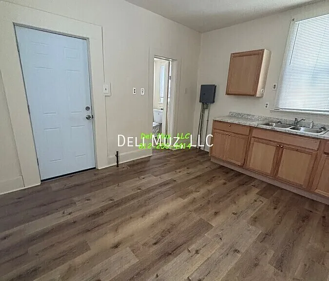 527 N Lemcke Ave — Photo 16