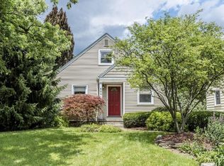 508 Chatham Rd, Columbus, OH 43214