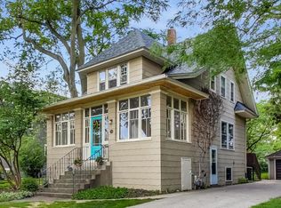 300 N Maple Ave, Elmhurst, IL 60126