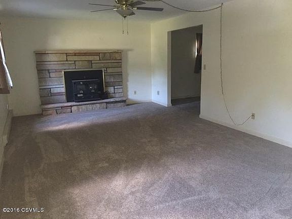 4th image of 315 Fairmont Dr