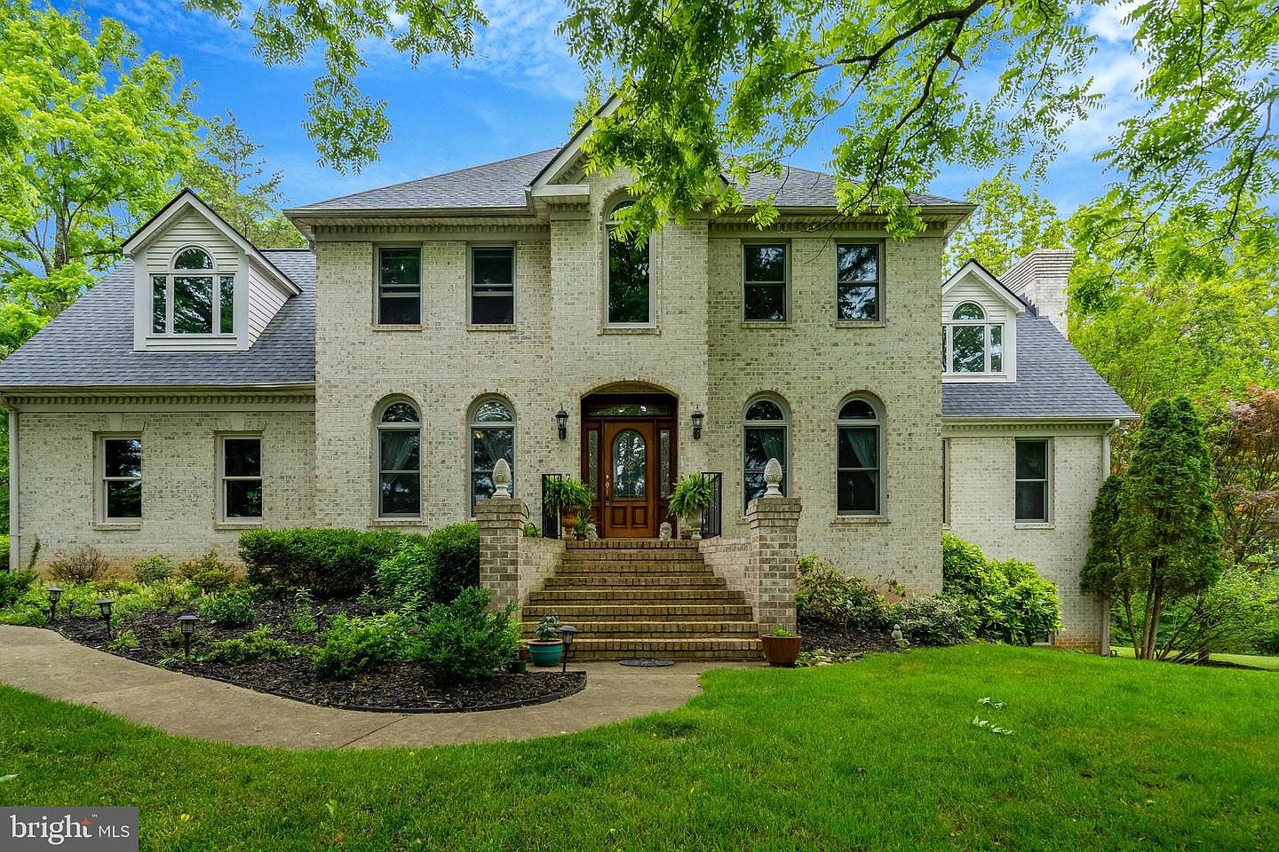 7929 Wellington Dr, Warrenton, VA 20186 | MLS #VAFQ2022132 | Zillow