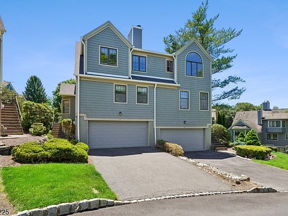 3rd image of 38 Shearwater Ln