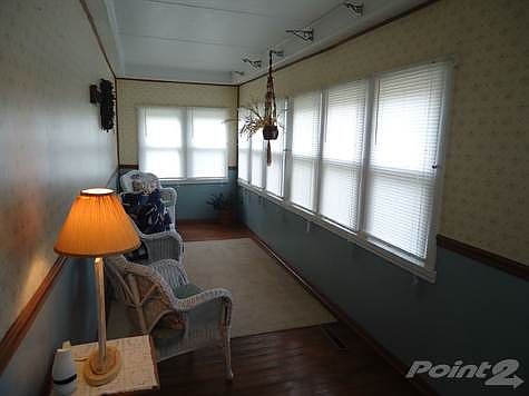 Enclosed Front Porch