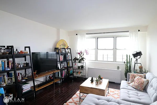 Sold by Kian Realty | media 21