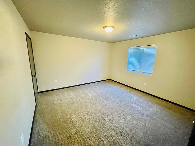 648 Bomber Way — Photo 10