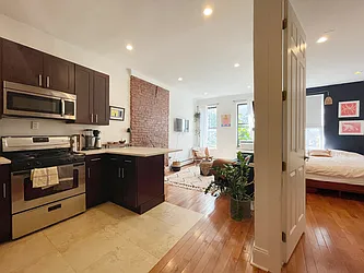 Rented by Pear NYC LLC